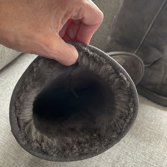 Women’s size 8 Gray Ugg Classic Tall Boots - Picture 5 of 5